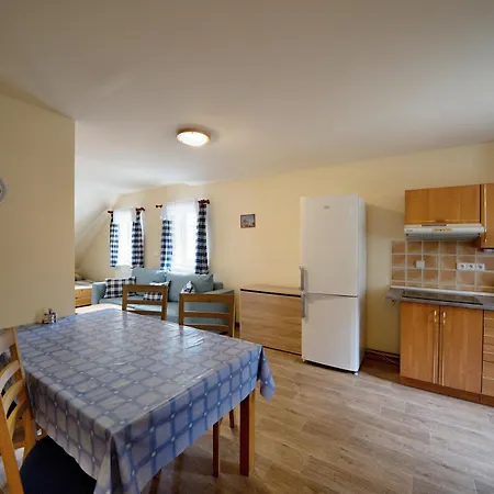 Na Vyhlidce Apartment Strážné